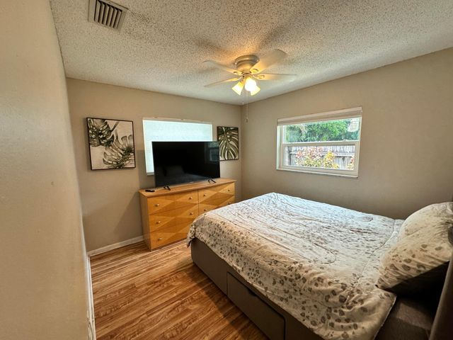 6528 COUNTRY WOOD Way, Delray Beach, FL 33484