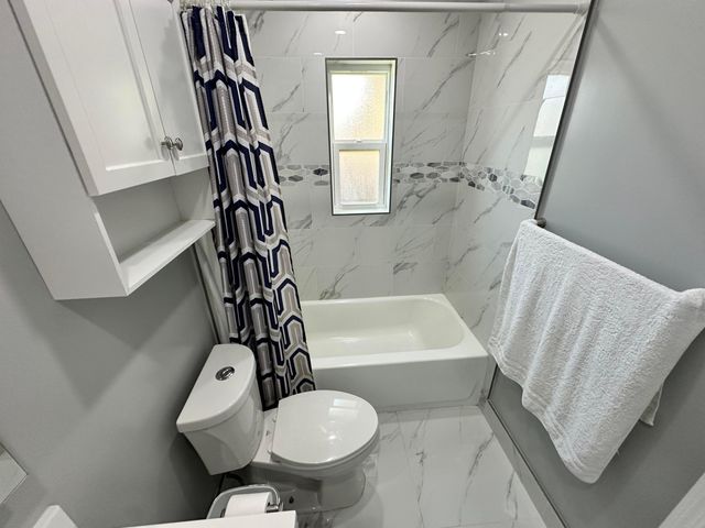 6528 COUNTRY WOOD Way, Delray Beach, FL 33484
