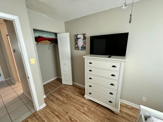 6528 COUNTRY WOOD Way, Delray Beach, FL 33484