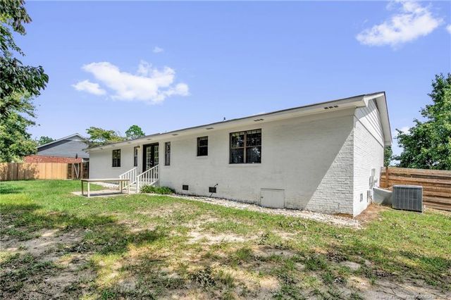 1028 Kerrow Road, Fayetteville, NC 28314