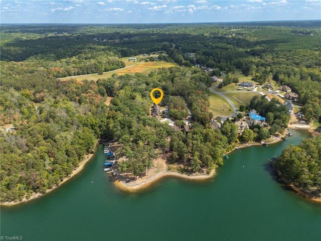1008 Eastshore Circle, Stokesdale, NC 27357