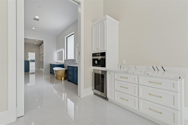 2718 W Wilshire Boulevard, Oklahoma City, OK 73116