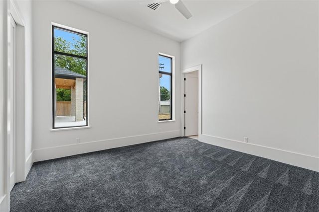 2718 W Wilshire Boulevard, Oklahoma City, OK 73116