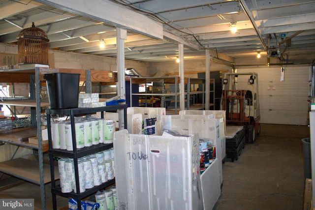 23-29 W MAIN ST, Mechanicsburg, PA 17055