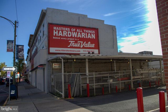 23-29 W MAIN ST, Mechanicsburg, PA 17055