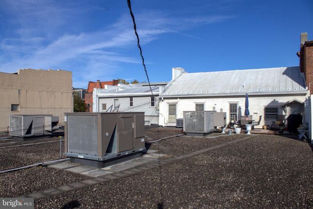 23-29 W MAIN ST, Mechanicsburg, PA 17055