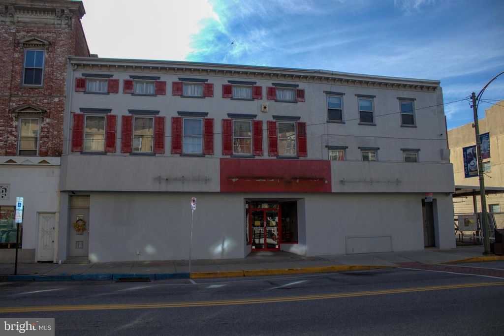 23-29 W MAIN ST, Mechanicsburg, PA 17055