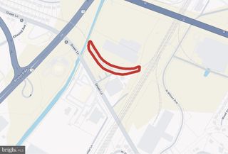 61 E GREEN LN, Bristol, PA 19007