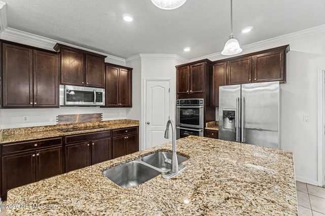 16053 WILLOW BLUFF Court, Jacksonville, FL 32218