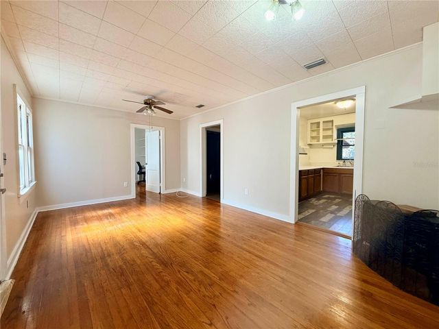 2036 NW 31ST AVENUE, Gainesville, FL 32605