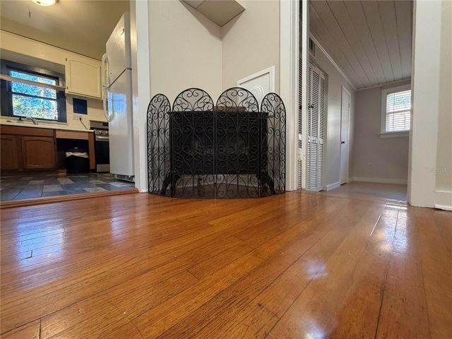 2036 NW 31ST AVENUE, Gainesville, FL 32605