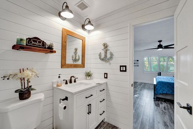 1930 NE 2nd Avenue 216l, Wilton Manors, FL 33305