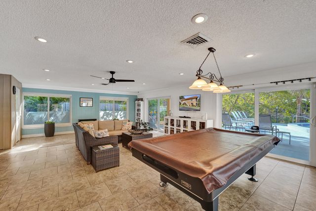 1930 NE 2nd Avenue 216l, Wilton Manors, FL 33305