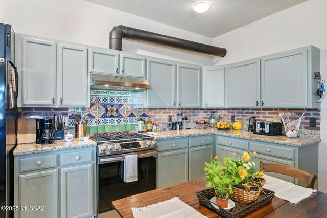 901 Via Puebla, Rio Rico, AZ 85648