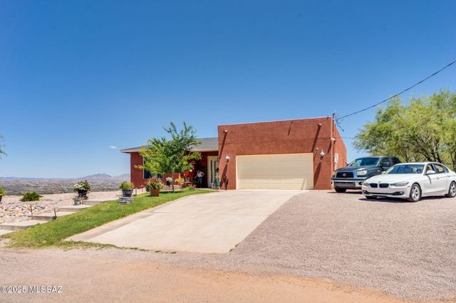 901 Via Puebla, Rio Rico, AZ 85648