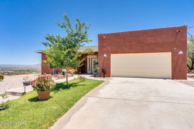 901 Via Puebla, Rio Rico, AZ 85648