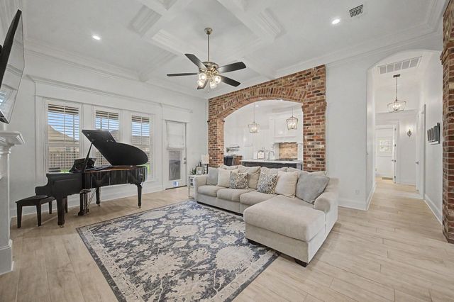 138 Independence Drive, Houma, LA 70360