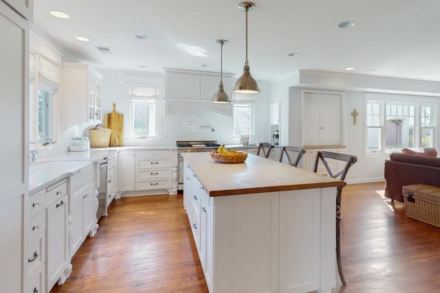 332 Wilson Rd, Yuba City, CA 95991