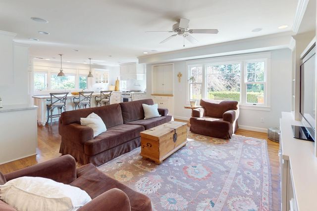 332 Wilson Rd, Yuba City, CA 95991