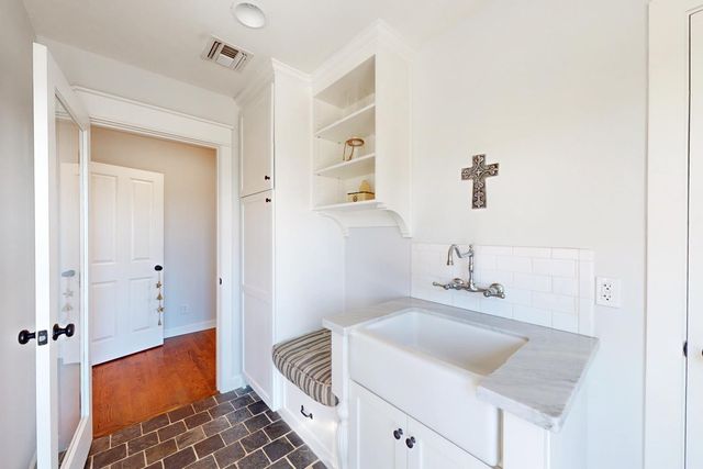 332 Wilson Rd, Yuba City, CA 95991