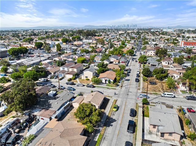 1542 E 83rd, Los Angeles, CA 90001