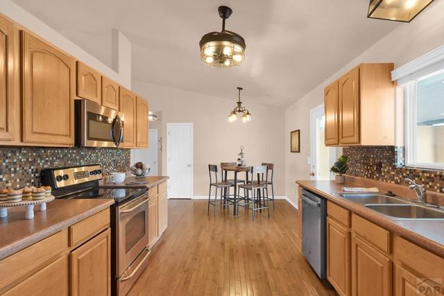 682 N Mancos Dr, Pueblo West, CO 81007