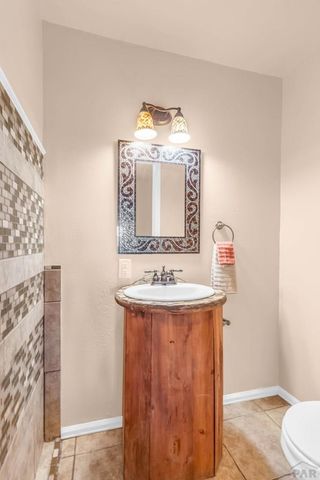 682 N Mancos Dr, Pueblo West, CO 81007