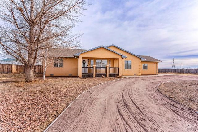 682 N Mancos Dr, Pueblo West, CO 81007