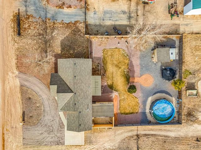 682 N Mancos Dr, Pueblo West, CO 81007