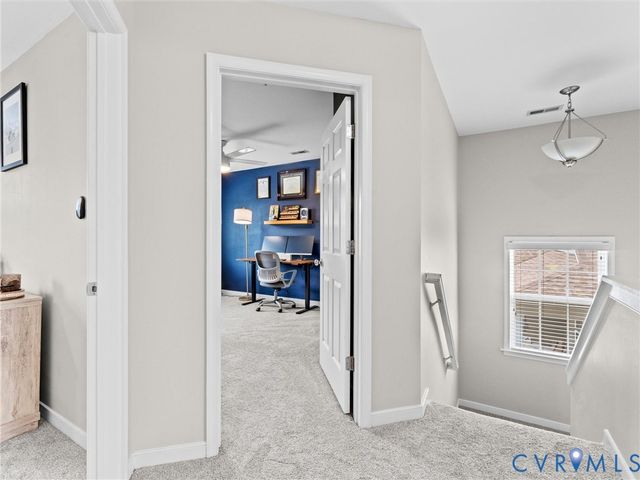 11210 Hill Ridge Ct, Ashland, VA 23005