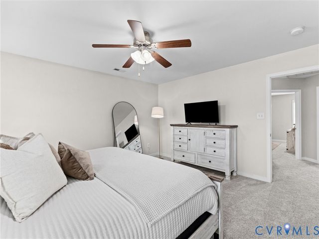11210 Hill Ridge Ct, Ashland, VA 23005