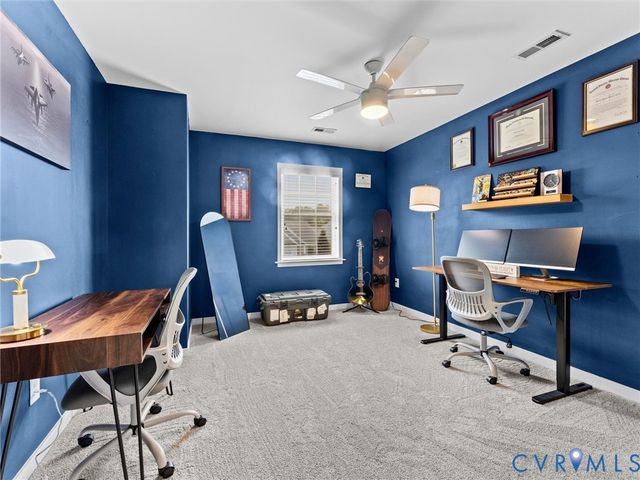 11210 Hill Ridge Ct, Ashland, VA 23005