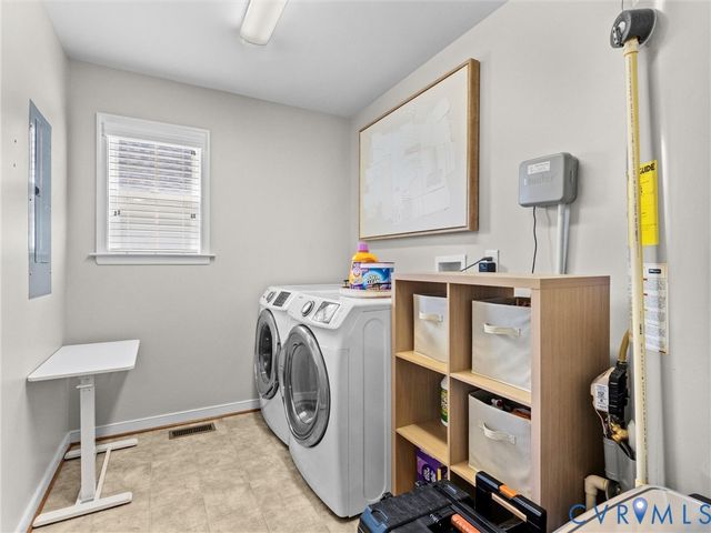 11210 Hill Ridge Ct, Ashland, VA 23005