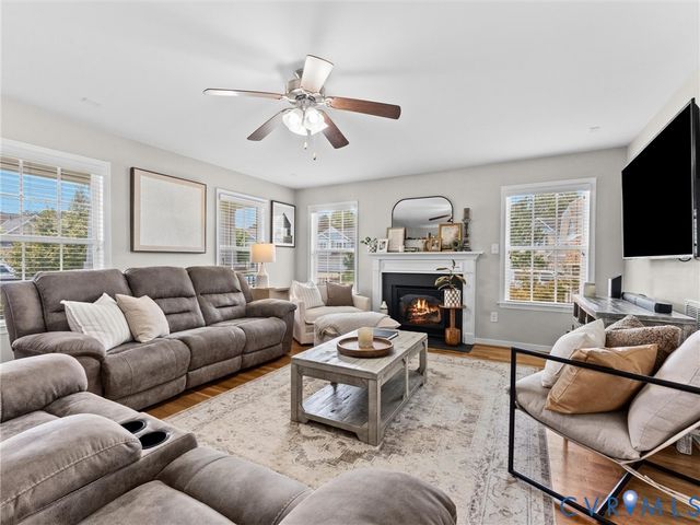 11210 Hill Ridge Ct, Ashland, VA 23005