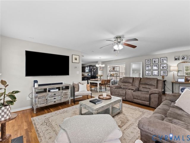 11210 Hill Ridge Ct, Ashland, VA 23005