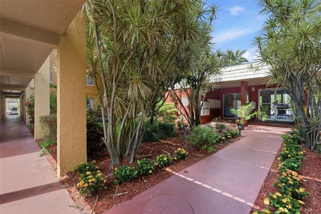 2366 E MALL DRIVE 403, Fort Myers, FL 33901