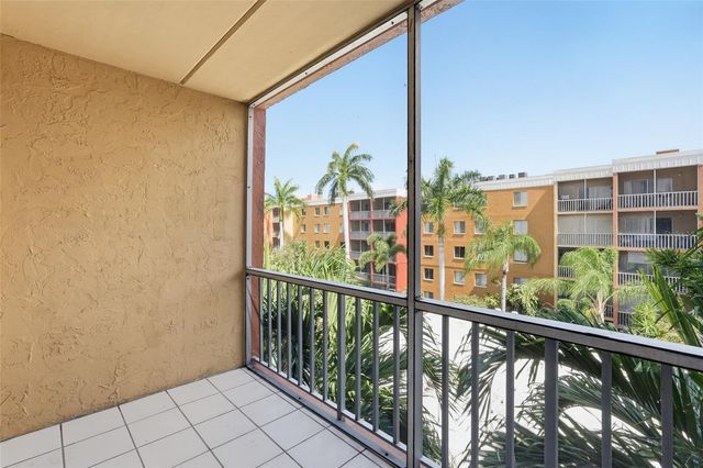 2366 E MALL DRIVE 403, Fort Myers, FL 33901