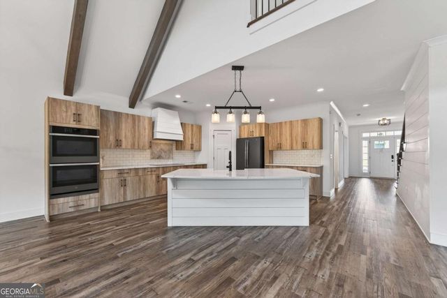 548 Stoneledge Road, Jasper, GA 30143