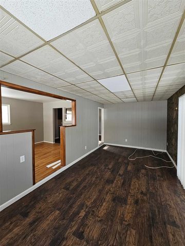 2458 River Drive, Lincoln Park, MI 48146