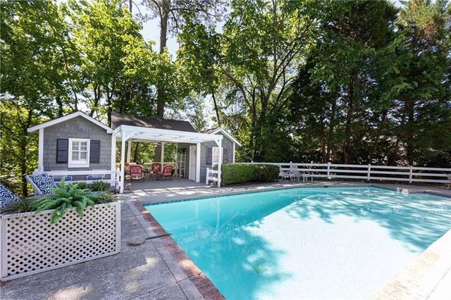 3099 Farmington SE Drive, Atlanta, GA 30339