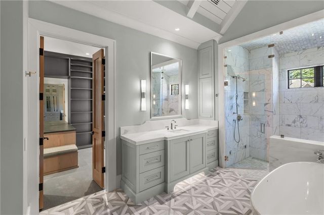 6091 GC Crow Road, Flowery Branch, GA 30542