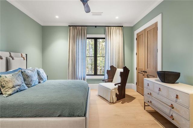 6091 GC Crow Road, Flowery Branch, GA 30542