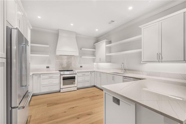 6091 GC Crow Road, Flowery Branch, GA 30542