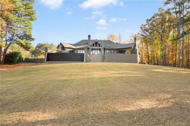 6091 GC Crow Road, Flowery Branch, GA 30542