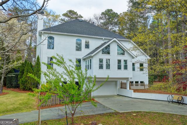 6336 Old Shadburn Ferry Road, Buford, GA 30518