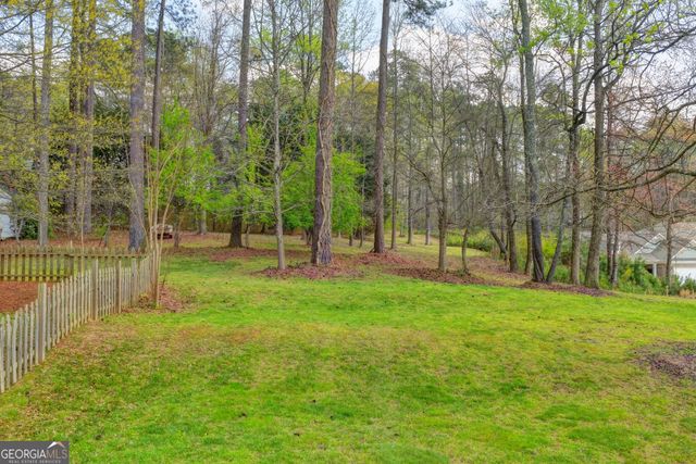 6336 Old Shadburn Ferry Road, Buford, GA 30518