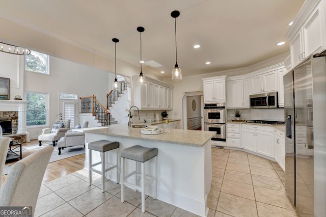 6336 Old Shadburn Ferry Road, Buford, GA 30518
