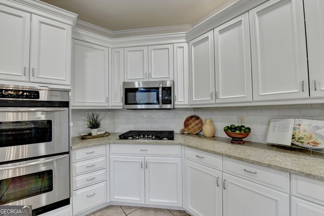 6336 Old Shadburn Ferry Road, Buford, GA 30518