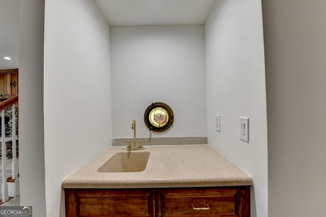6336 Old Shadburn Ferry Road, Buford, GA 30518