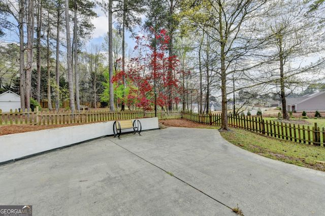 6336 Old Shadburn Ferry Road, Buford, GA 30518